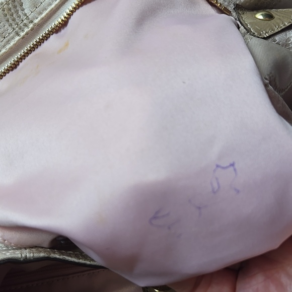 Coach Cream Signature Fabric and Tan Patent Leather Straps Shoulder Bag - Picture 10 of 15